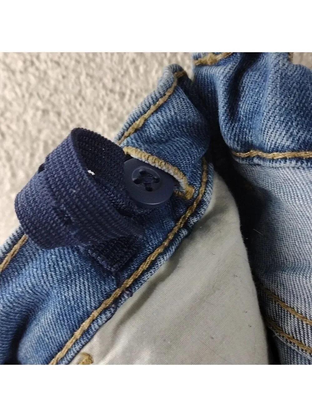 𝅺CHILDREN'S Place Blue Light Medium Wash Five Pocket Mid Rise Skinny Jeans